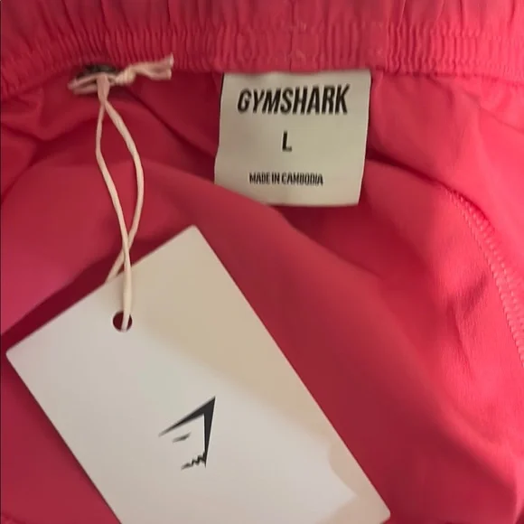 Gymshark Pink Shorts - Size Large - NWT - Picture 9 of 9
